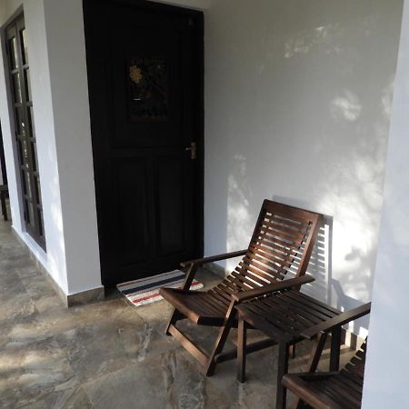 Iwamisou Hotel Sigiriya Buitenkant foto